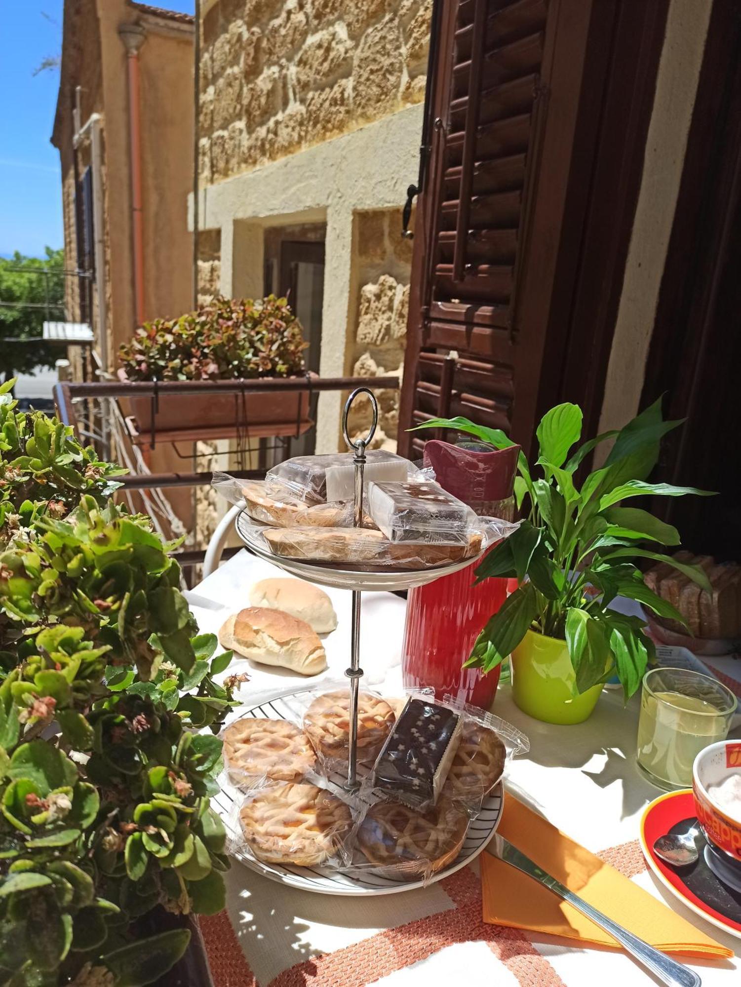 B&B Le 4 Stagioni Sul Viale, Belvedere Di Агридженто Экстерьер фото