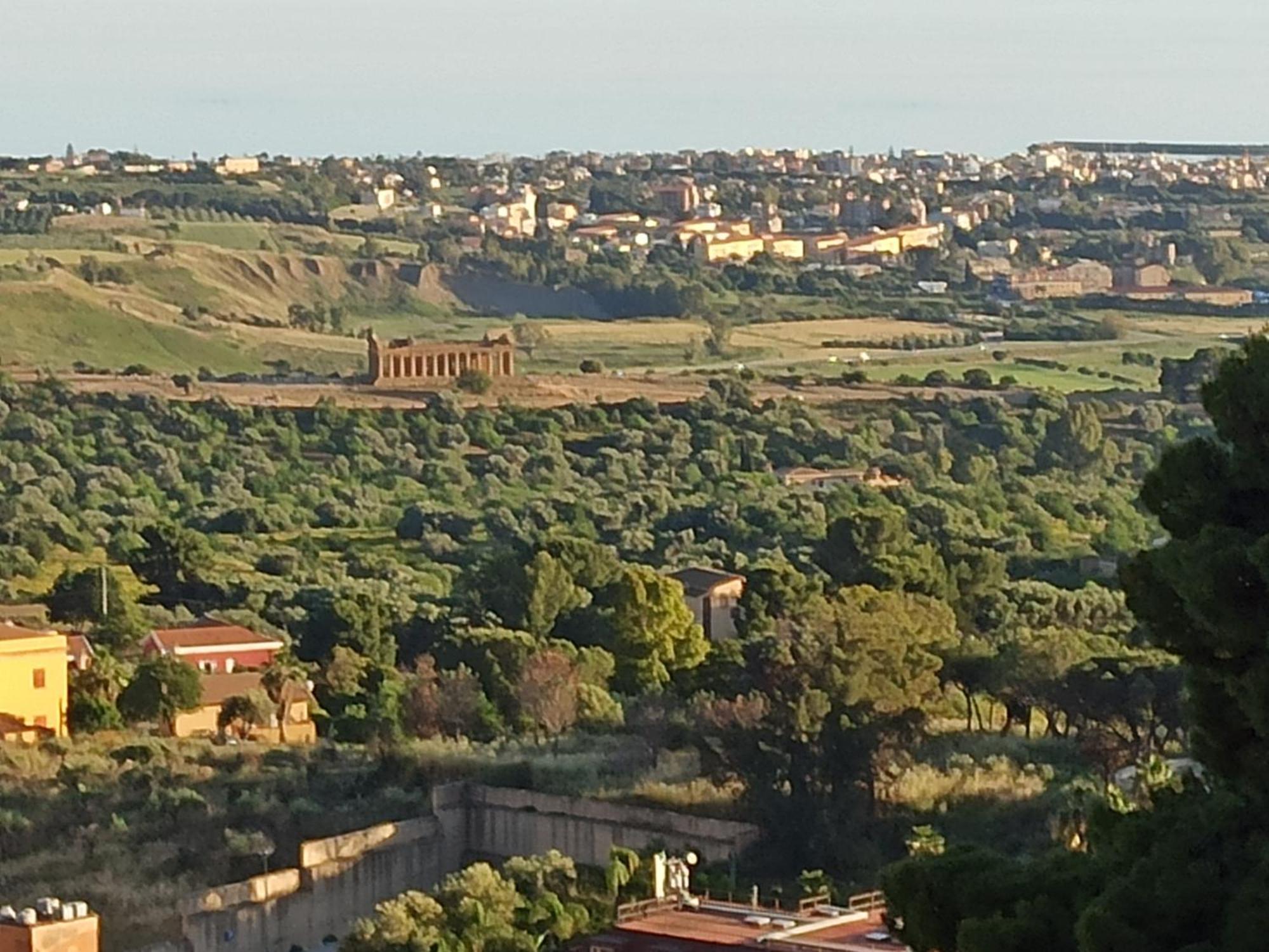 B&B Le 4 Stagioni Sul Viale, Belvedere Di Агридженто Экстерьер фото