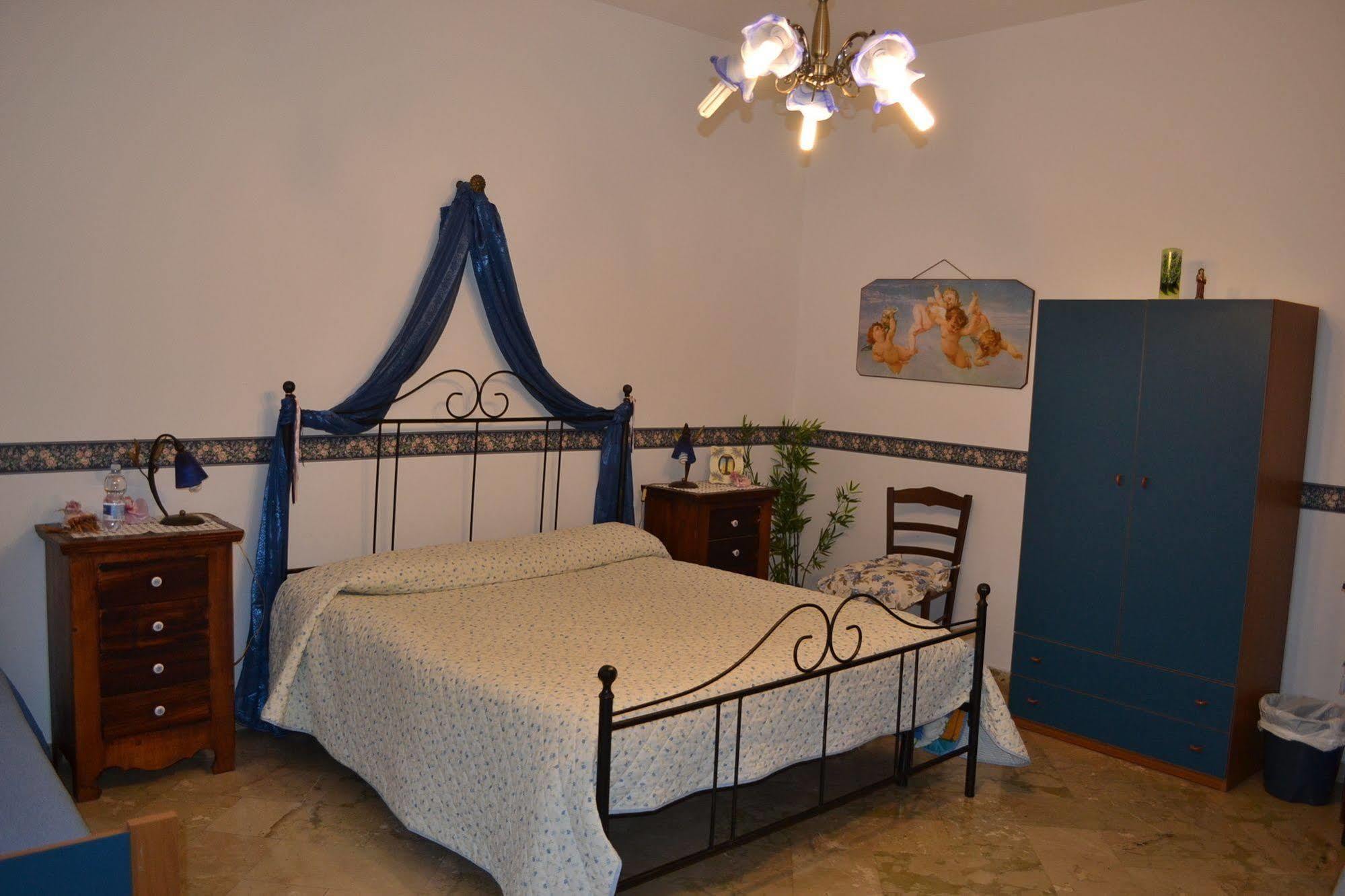 B&B Le 4 Stagioni Sul Viale, Belvedere Di Агридженто Экстерьер фото